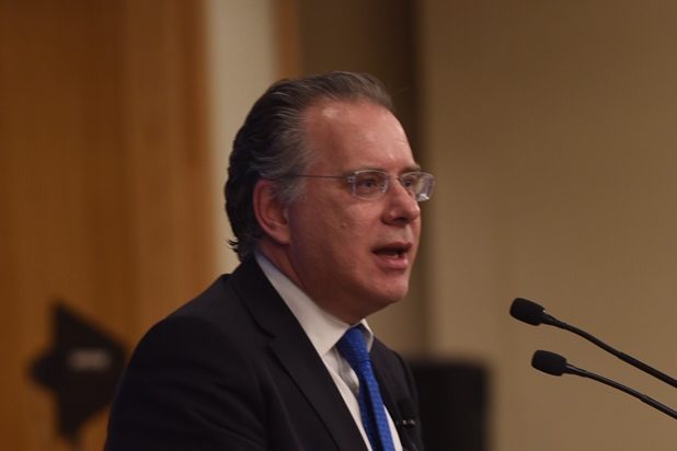 Πρόγευμα Εργασίας Γ.Κουμουτσάκου με τους Πρέσβεις της Ε.Ε.