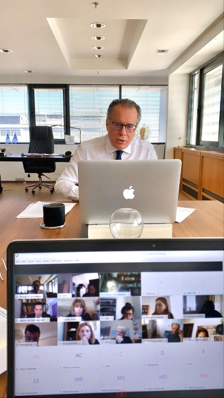 Ξένοι ανταποκριτές 2020_04_09